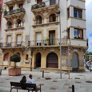 Homestay Turistica En, Irun
